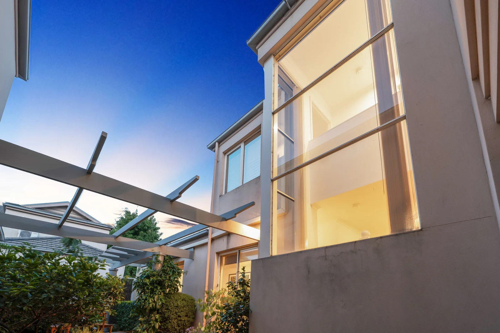 Additional image 17 of 10 Canberra Parade, Port Melbourne VIC 3207