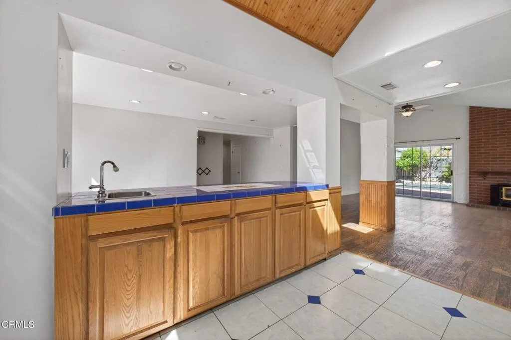 Additional image 52 of 901 Indigo Place, Oxnard, CA 93036