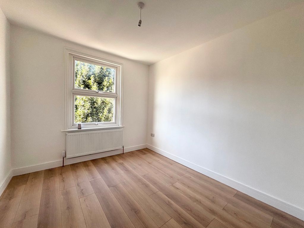 Additional image 7 of 6 bed terraced house to rentRutland Road, Bedford MK40