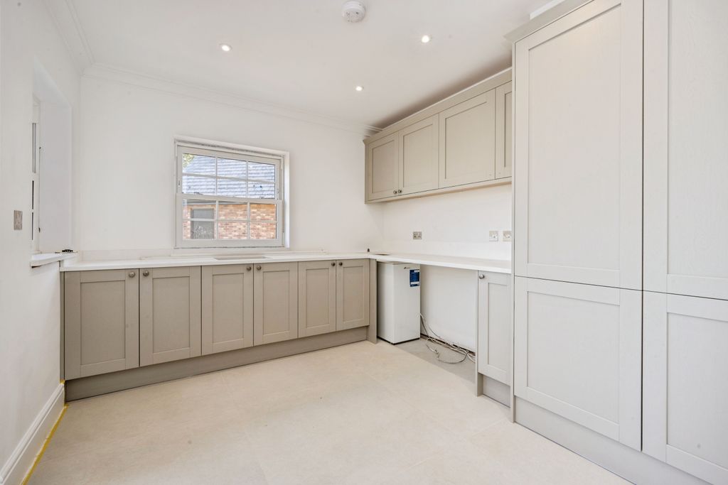 Additional image 13 of 5 bed detached house to rentLittle Heath, Sandy SG19