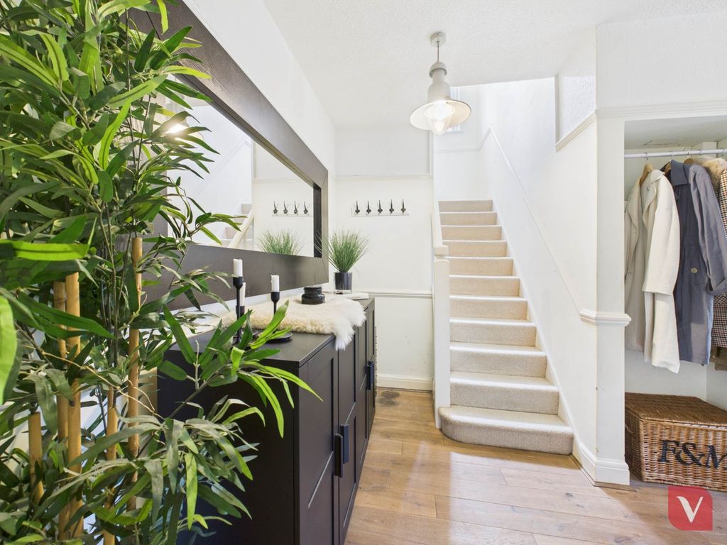 Additional image 18 of 5 bed property to rentCompton Avenue, Luton LU4
