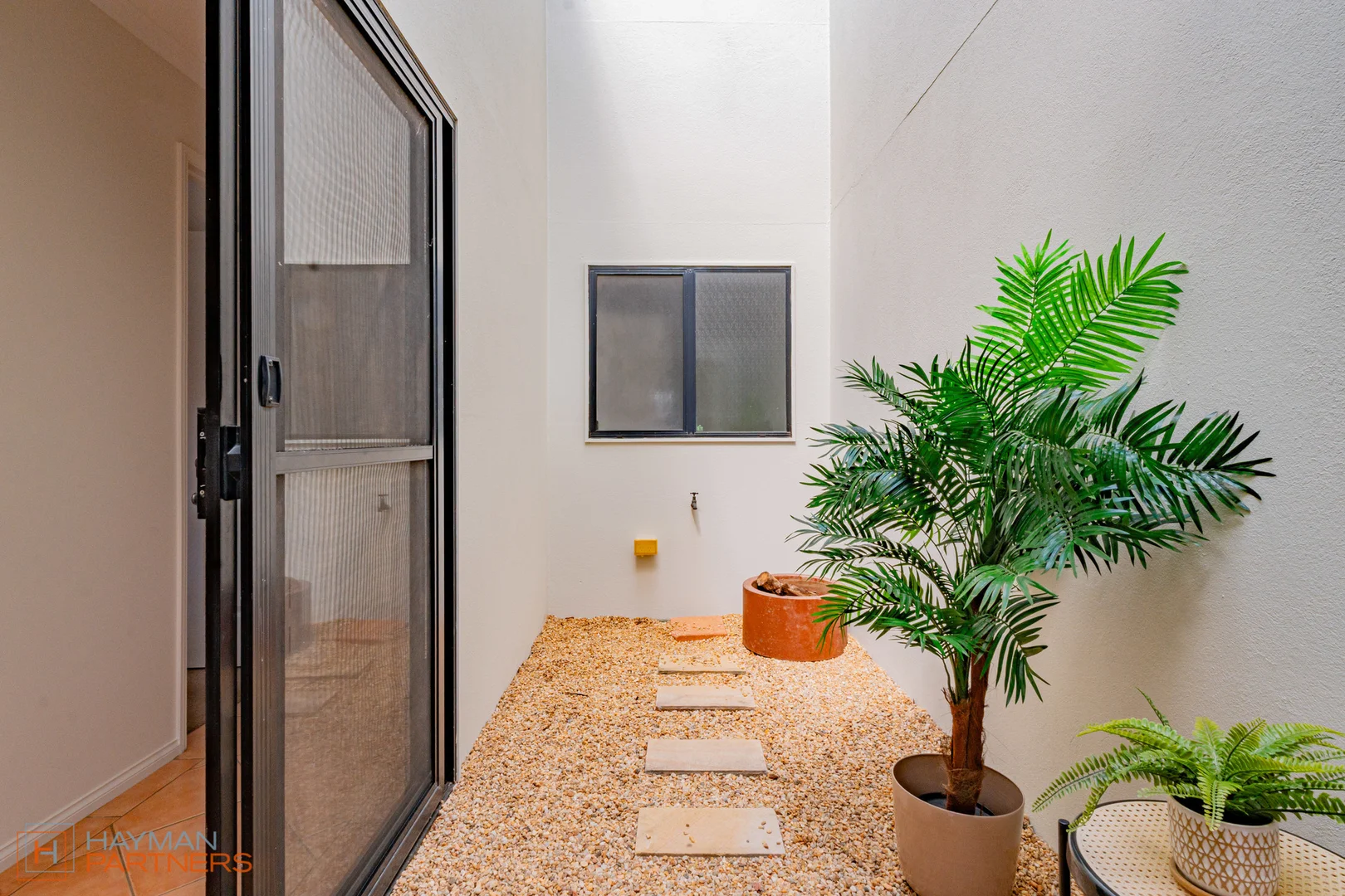 Additional image 17 of 33B Jerrabomberra Avenue, Narrabundah ACT 2604