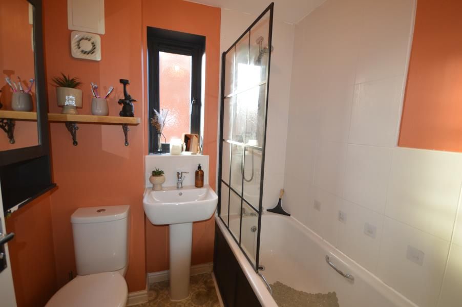Additional image 8 of 3 bed semi-detached house to rentWhitehead Grove, Telford TF3