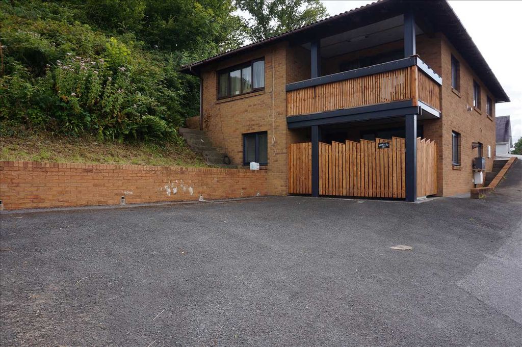 Additional image 10 of 1 bed flat to rentHeol Capel Ifan, Pontyberem, Llanelli SA15