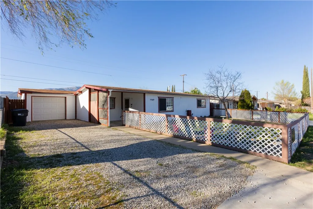Additional image 2 of 49513 Michael Ave, Tehachapi, CA 93561