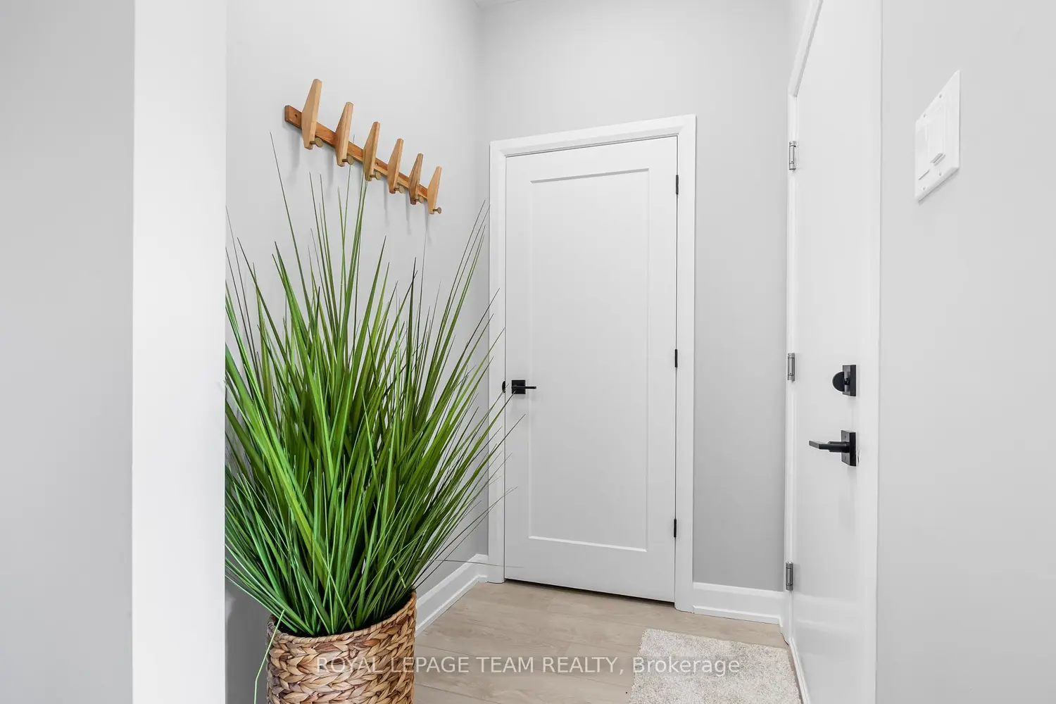 Additional image 3 of 346 Lewis Street