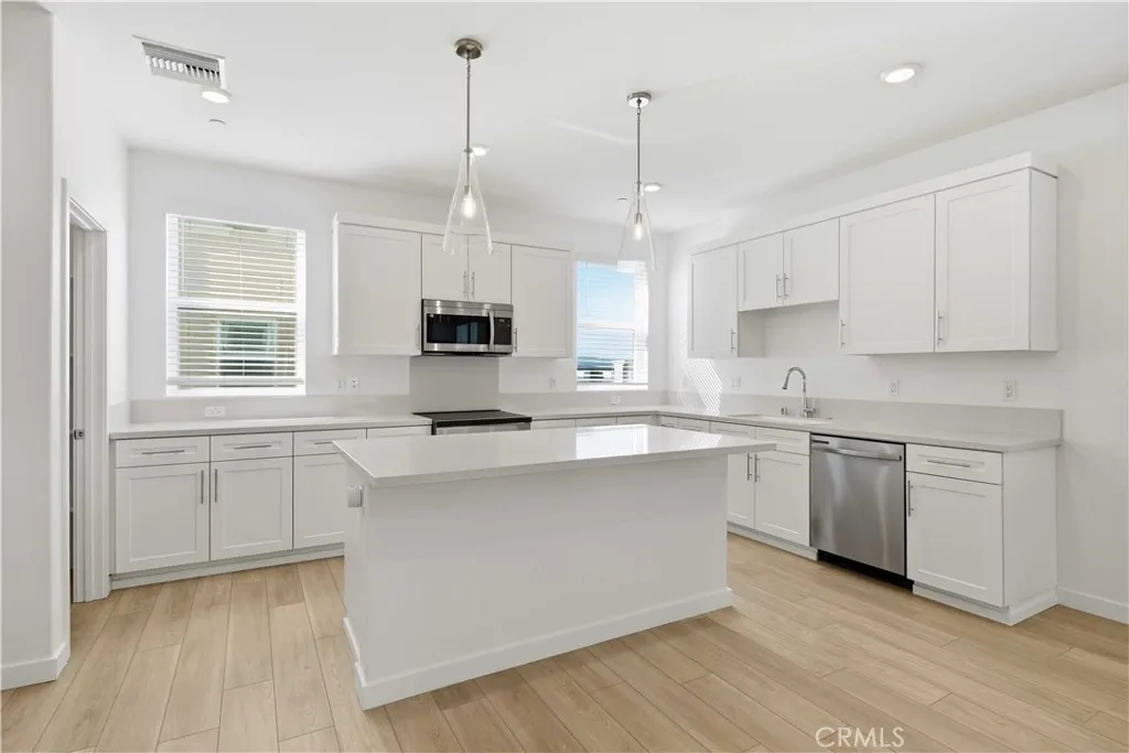 Additional image 43 of 9329 Via Azul, Pico Rivera, CA 90660