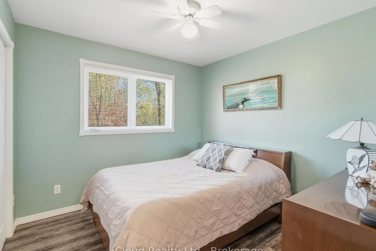 Additional image 7 of 6 Springhill Road