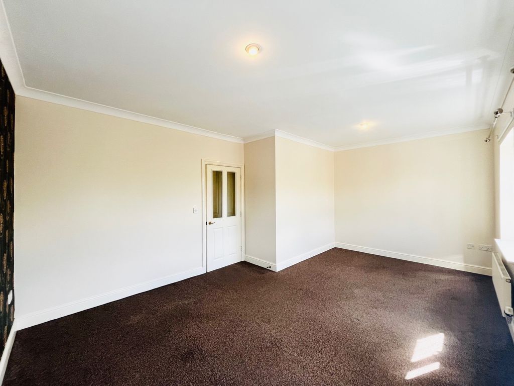 Additional image 2 of 2 bed flat to rentHorner Avenue, Lichfield WS13
