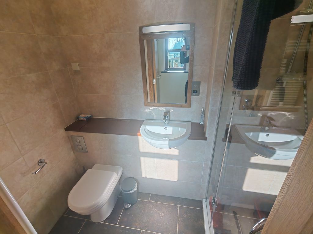 Additional image 5 of 2 bed flat to rentHadley End, Burton-On-Trent DE13