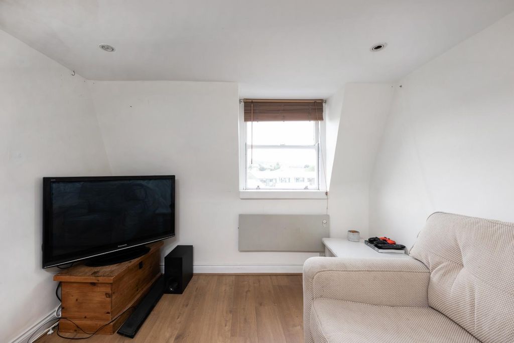1 bed flat to rentNew King Street, Bath BA1 photo 2