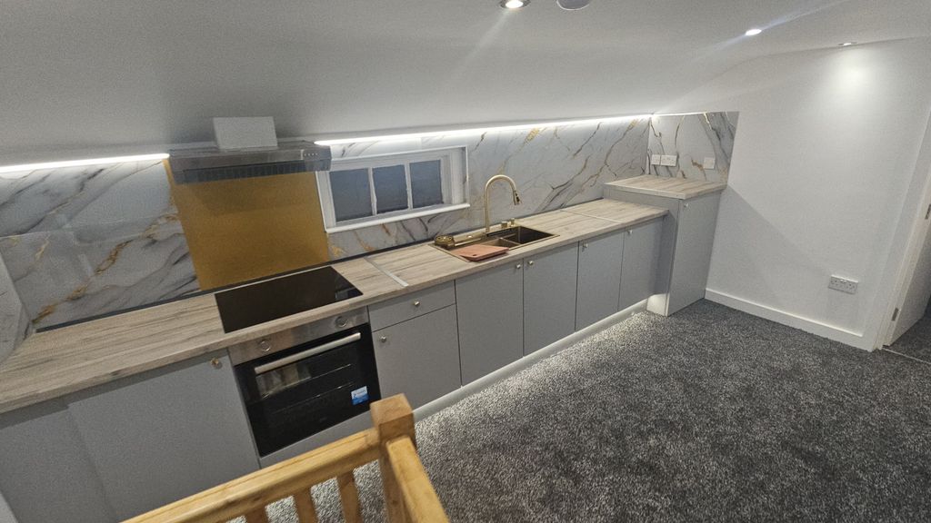 Additional image 5 of 2 bed flat to rentChapel Street, Luton LU1