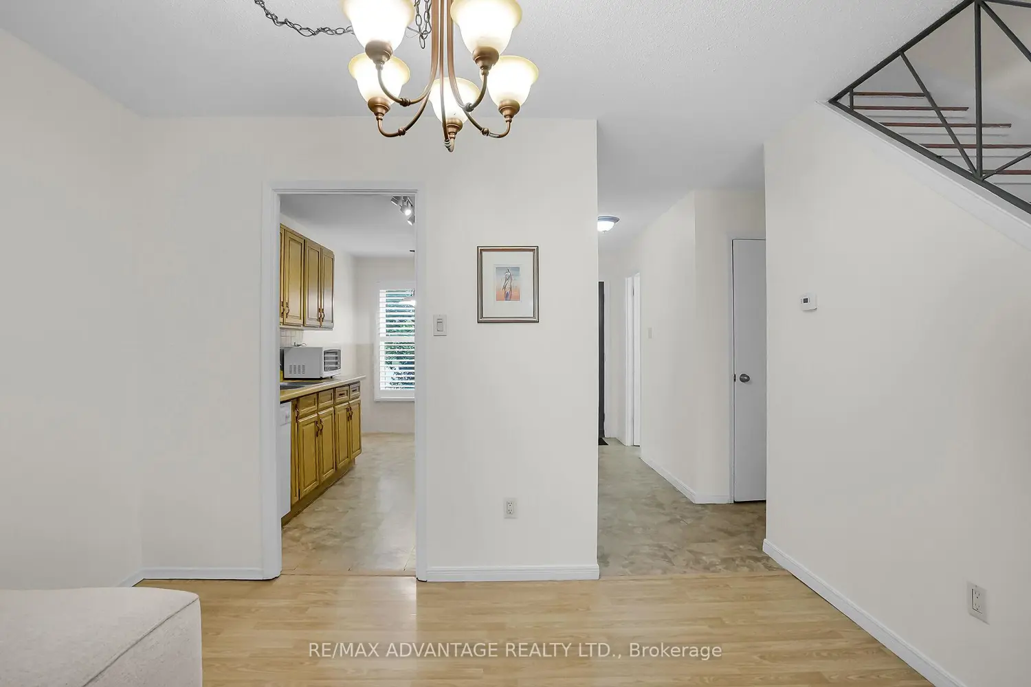 Additional image 4 of 634 Wonderland Road 60