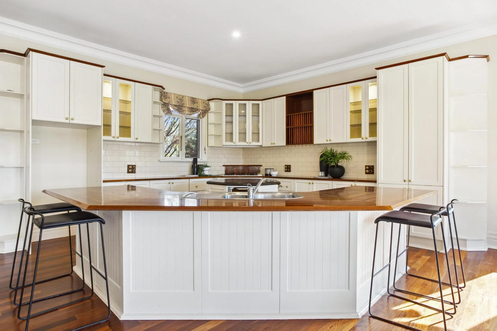 Additional image 3 of 39 Faye Crescent, Keilor VIC 3036