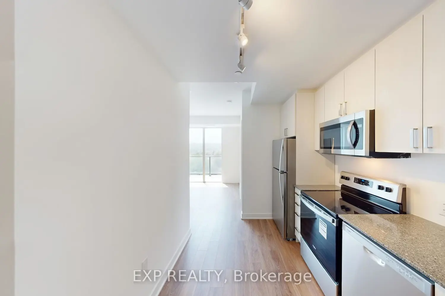 Additional image 13 of 2782 Barton Street 919