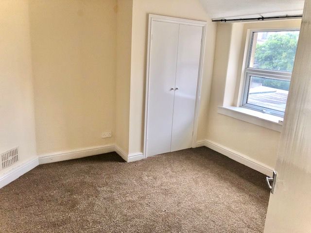 Additional image 13 of 2 bed flat to rentBay View Road, Colwyn Bay LL29