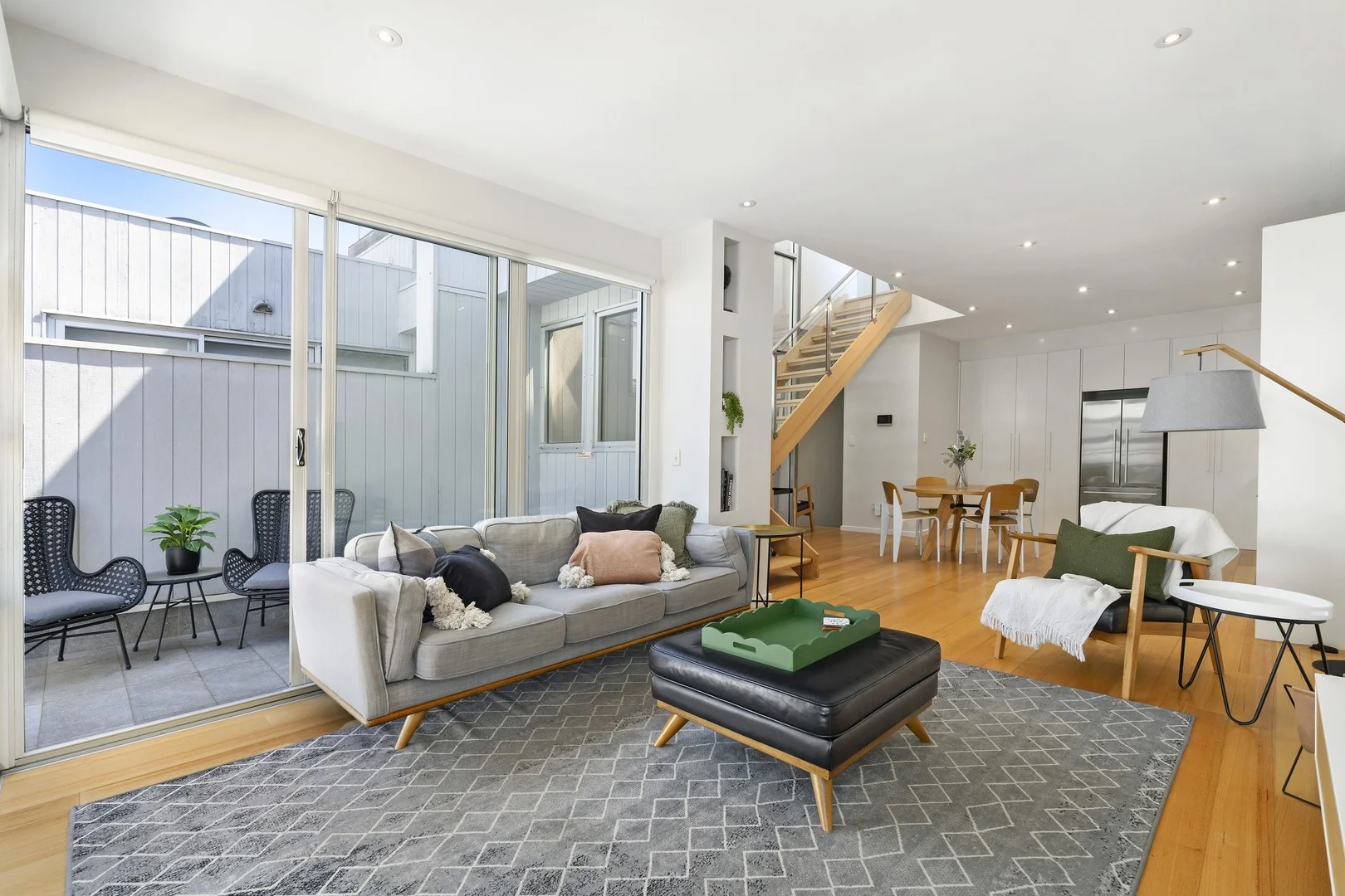 37 Little Dryburgh Street South, North Melbourne VIC 3051