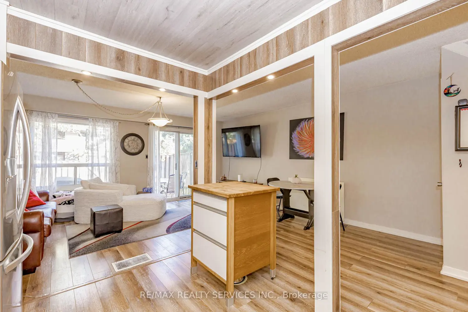 Additional image 4 of 114 Foster Crescent 114