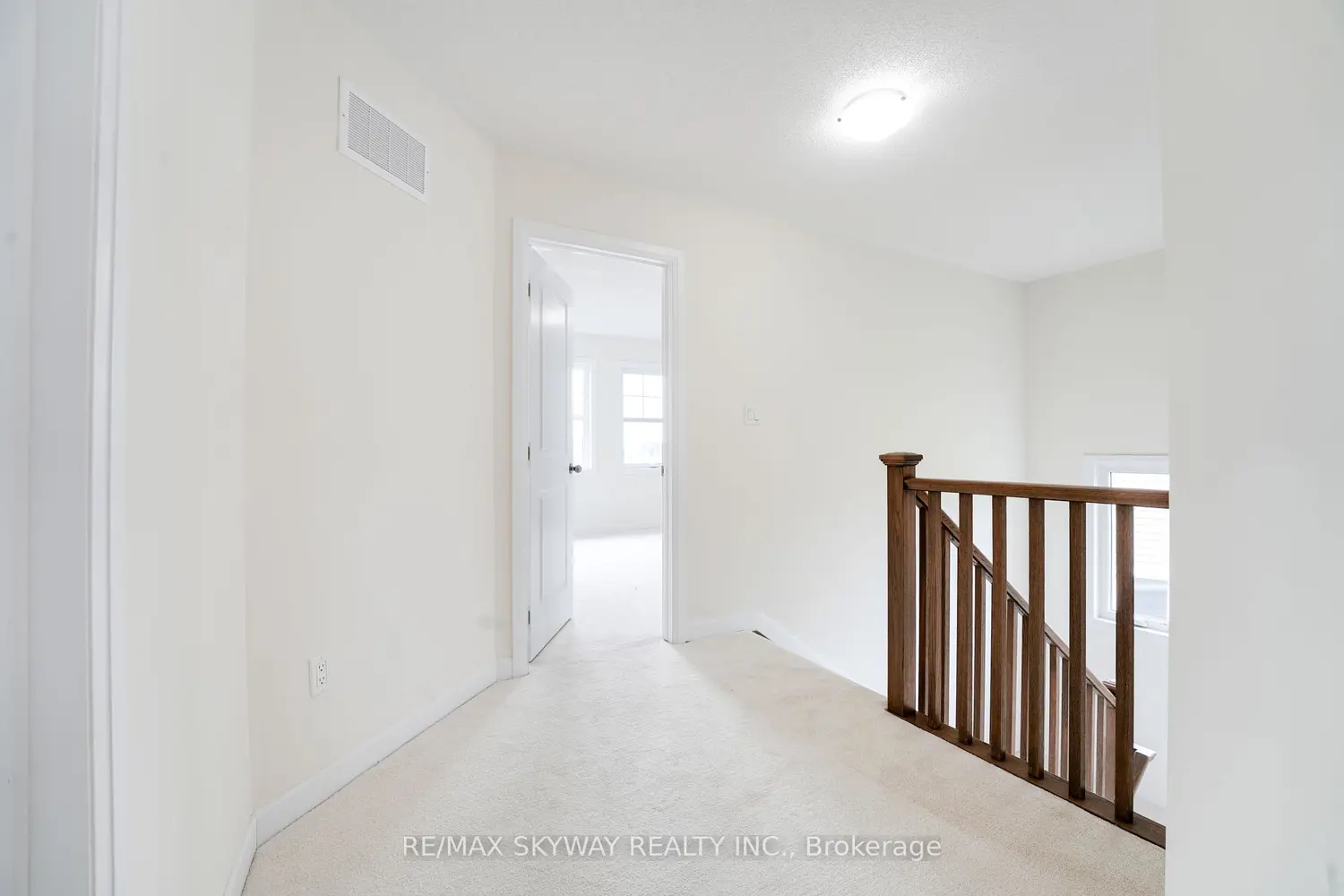 Additional image 8 of 76 Golf Links Drive