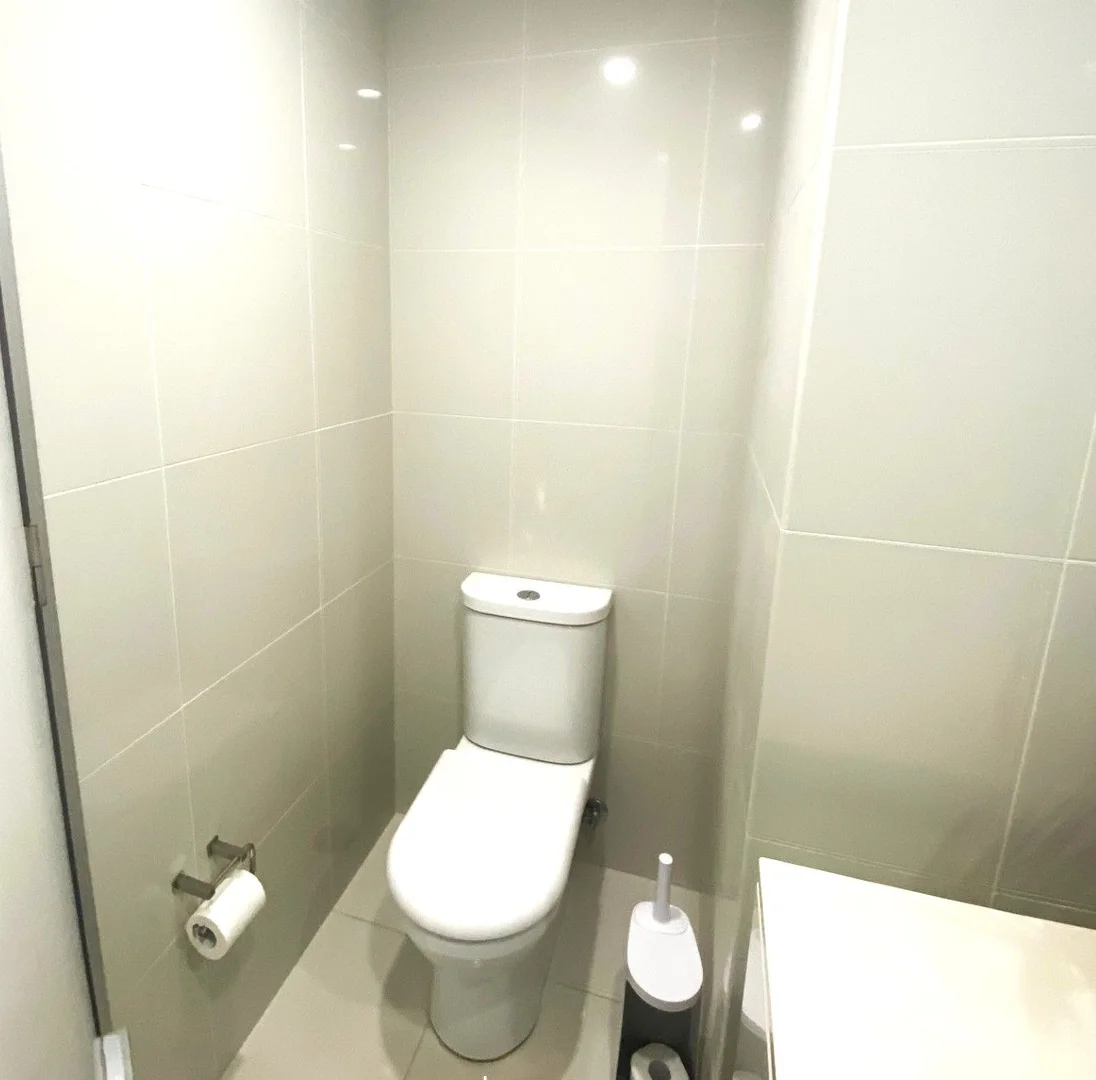 Additional image 30 of 9 Hamilton Avenue, Surfers Paradise QLD 4217