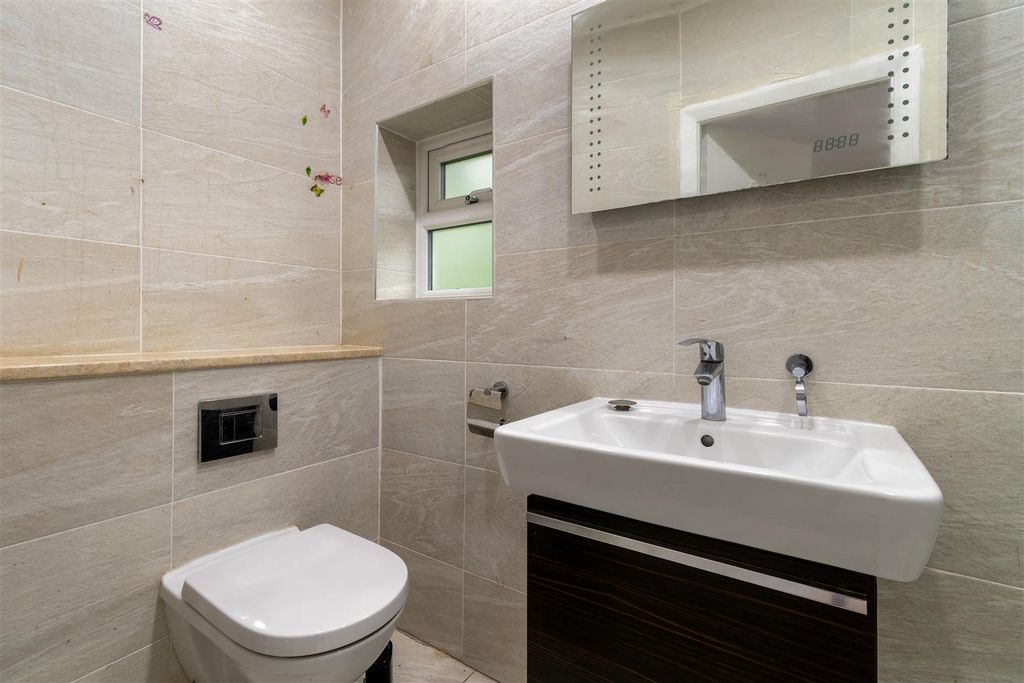 Additional image 14 of 5 bed detached house to rentKeepers Road, Sutton Coldfield B74