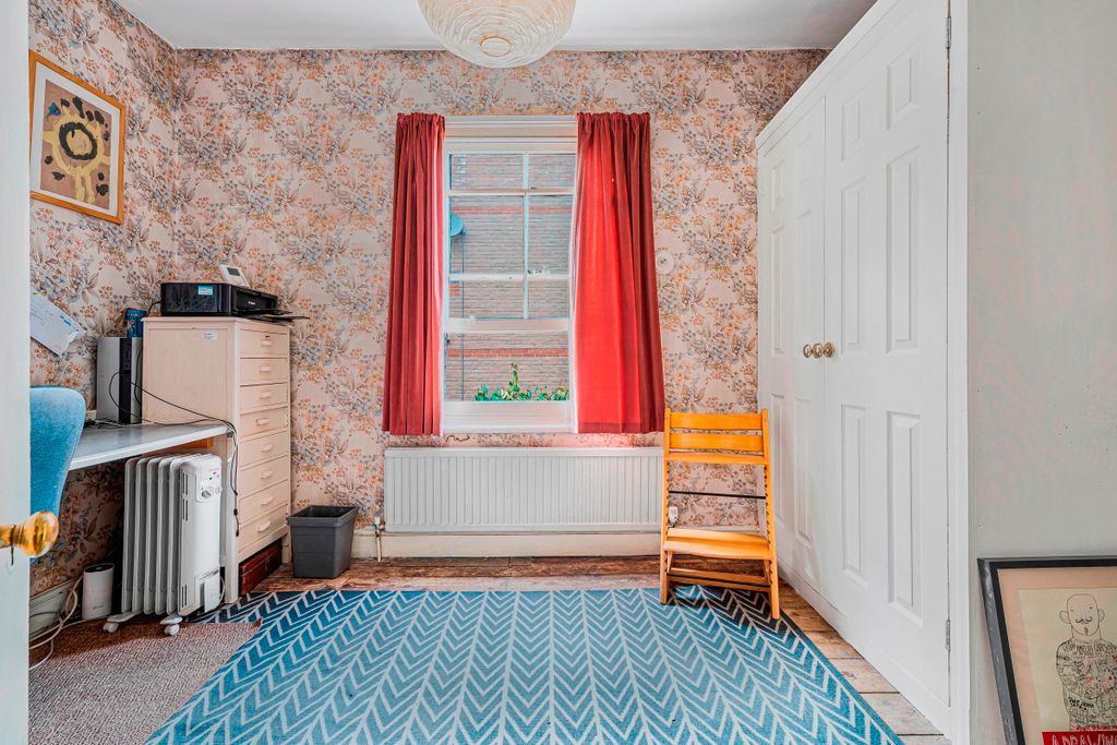Additional image 10 of 6 bed semi-detached house to rentConduit Road, Bedford MK40