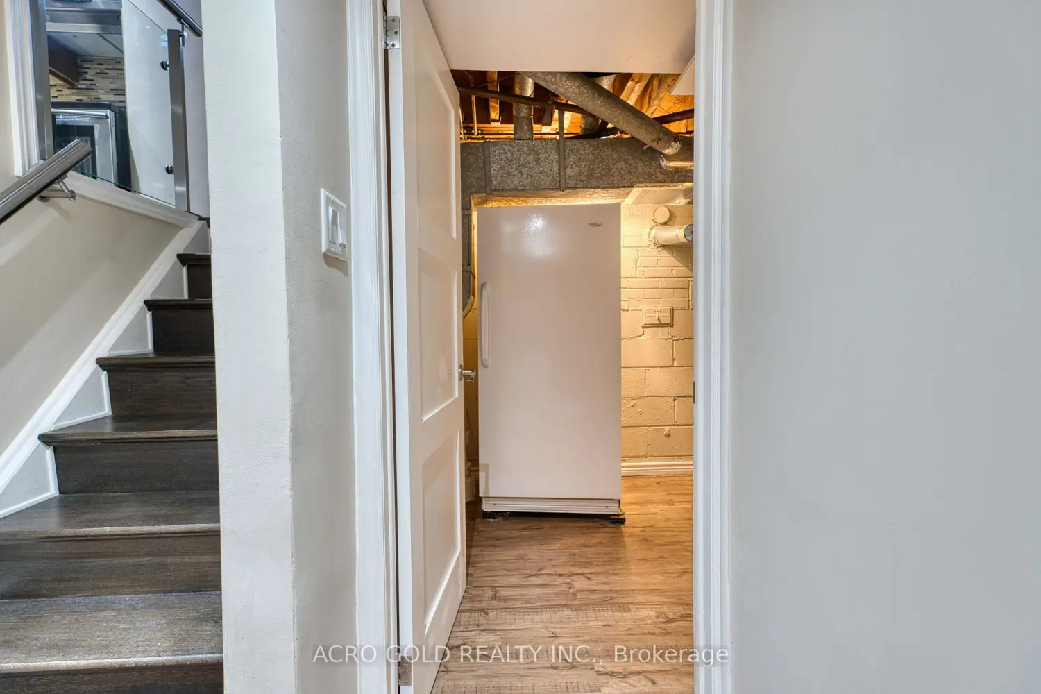 Additional image 20 of 10 Kennebec Crescent