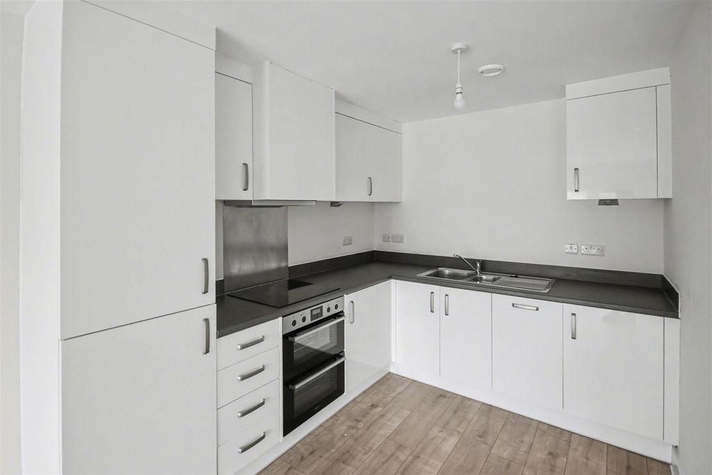 Additional image 2 of 1 bed flat to rentStation Quarter, Hunslet House, Corby NN17