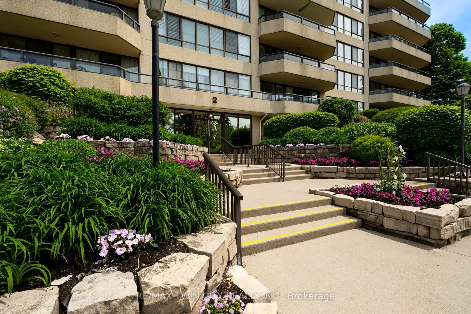 Additional image 3 of 2 Lancaster Street 504