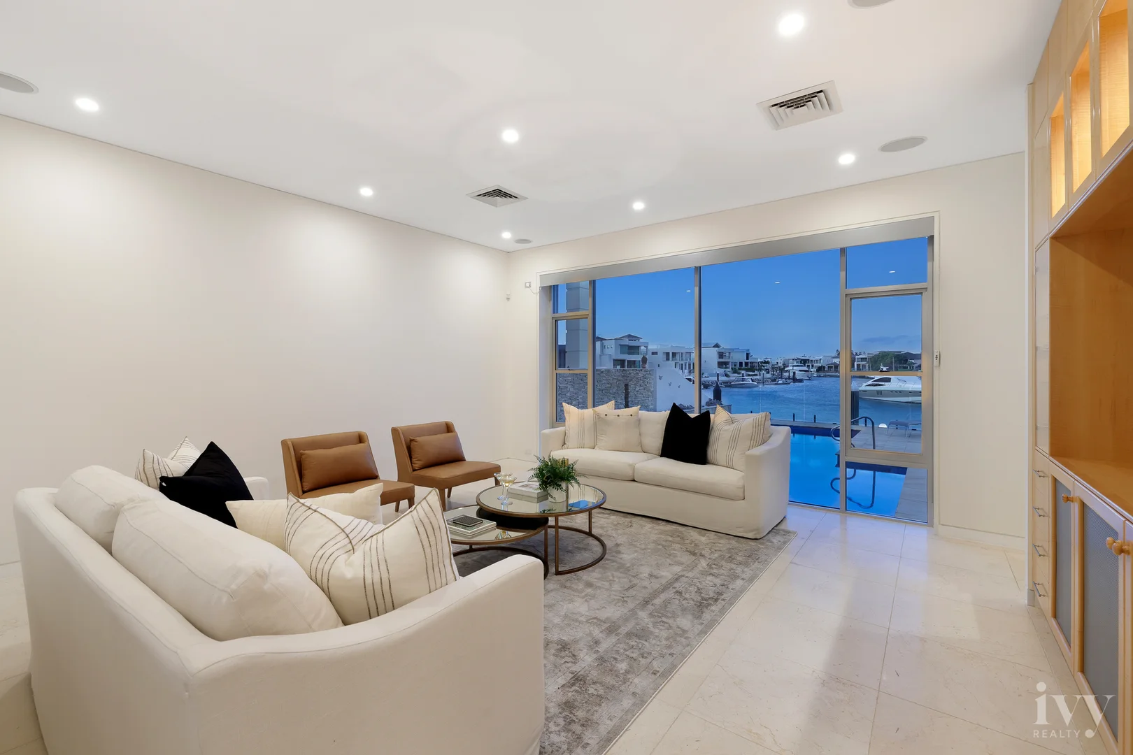 Additional image 13 of 8 King Charles Drive, Sovereign Islands QLD 4216