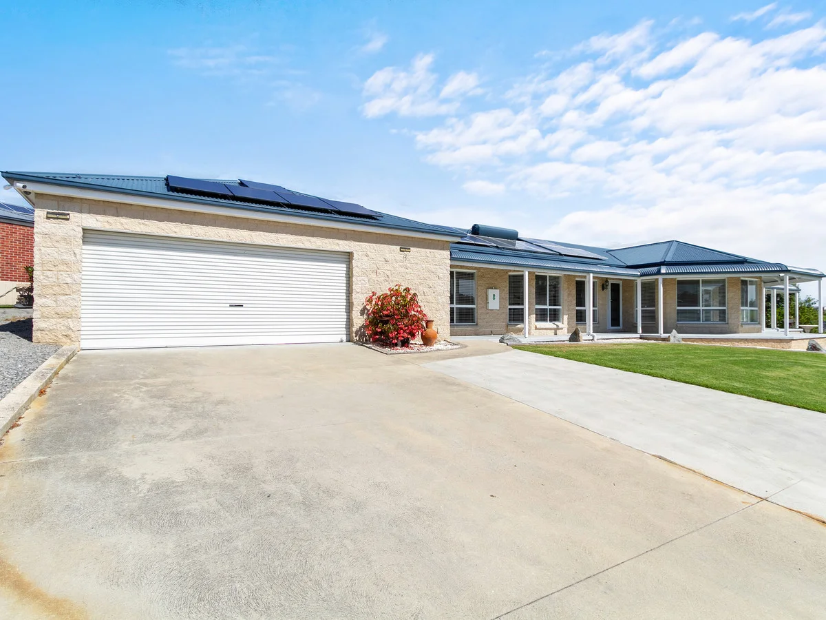 Additional image 33 of 90 Stirling Drive, Lakes Entrance VIC 3909