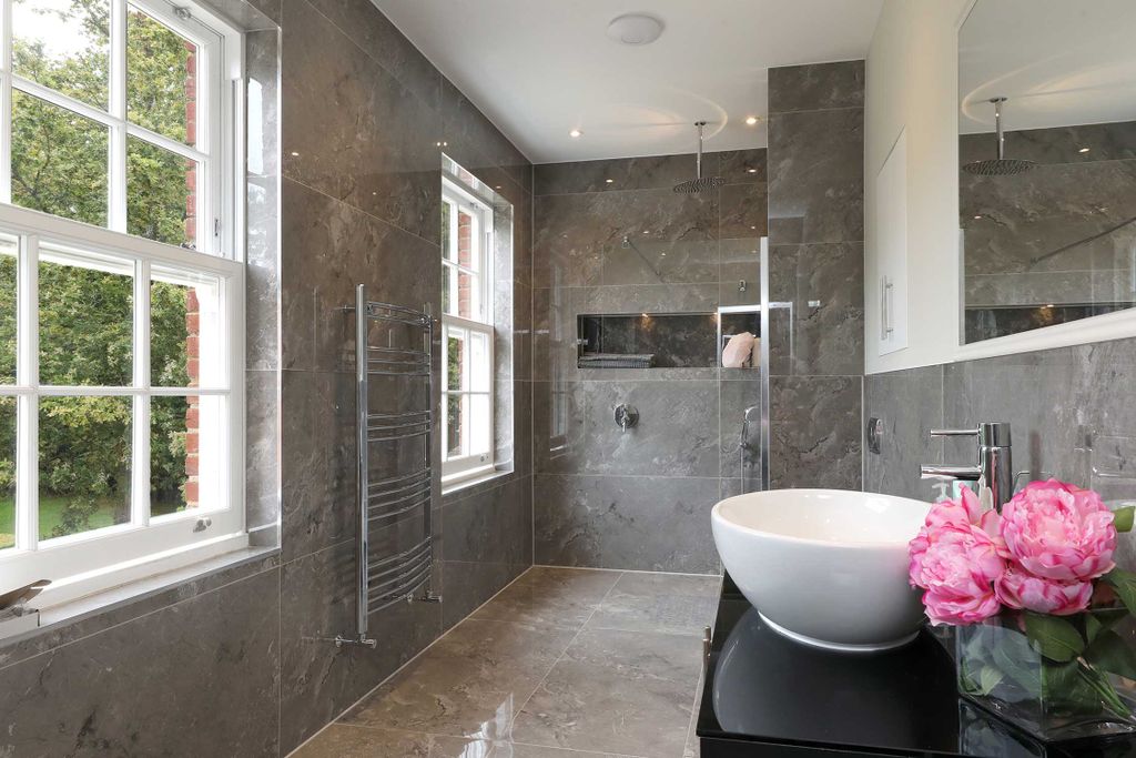 Additional image 25 of 9 bed detached house to rentSlade Oak Lane, Gerrards Cross SL9