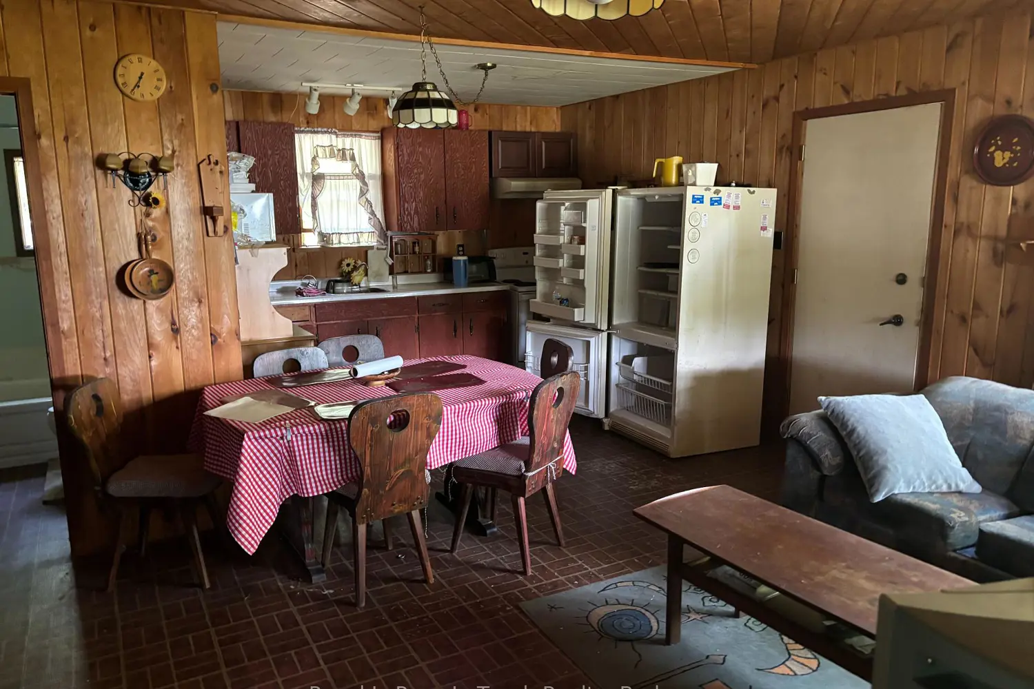 Additional image 4 of B207 Lot43 B207 Lot 43 Island