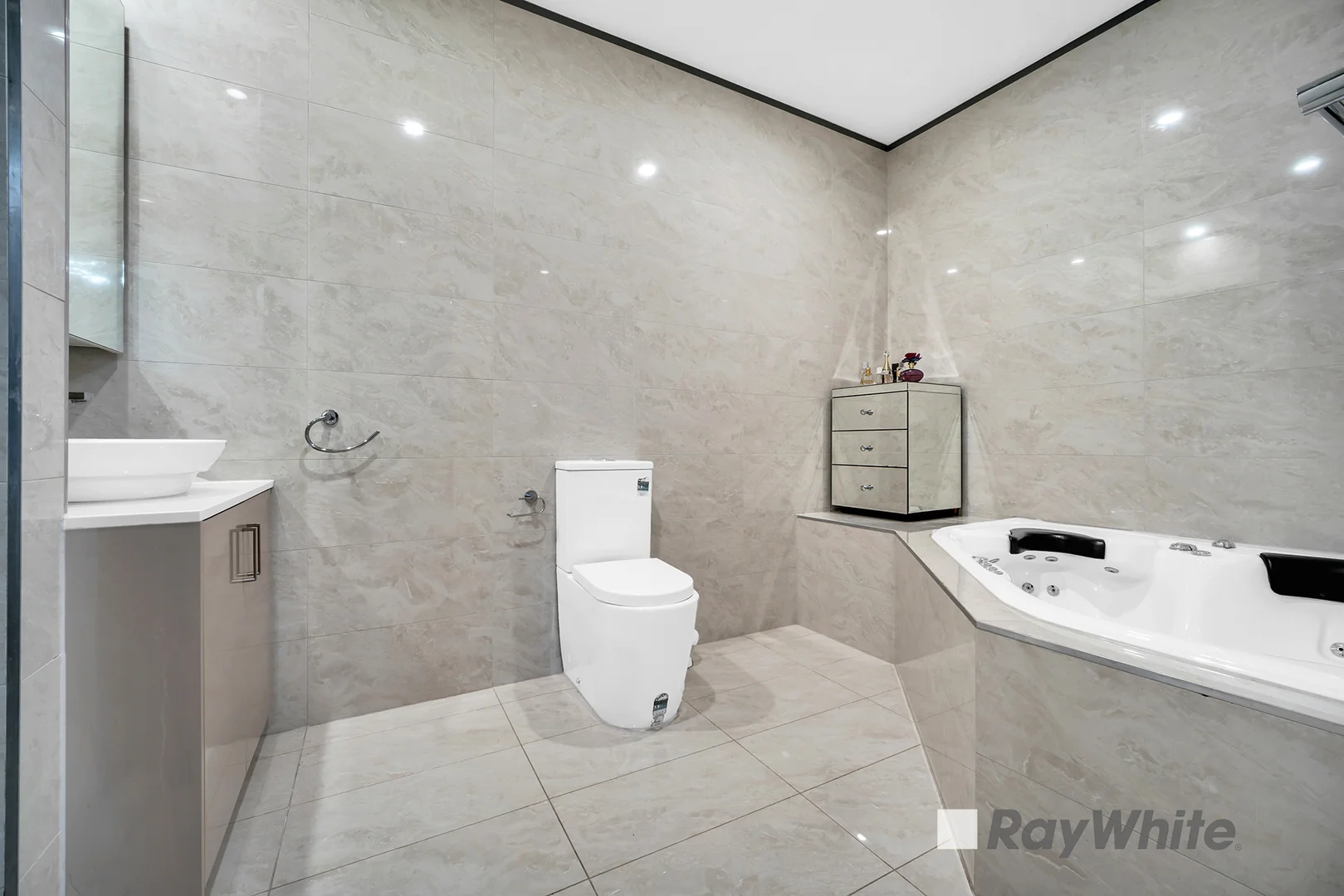 Additional image 26 of 17-19 Peak Drive, Harkaway VIC 3806