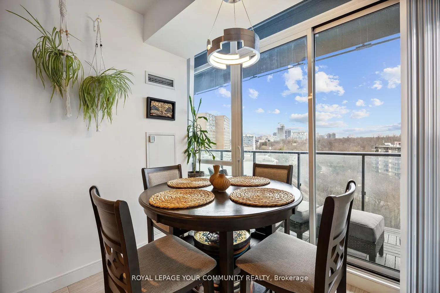 Additional image 13 of 825 Church Street 611