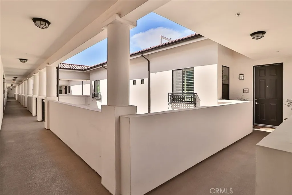 Additional image 10 of 4724 Kester Avenue Unit 404, Sherman Oaks, CA 91403