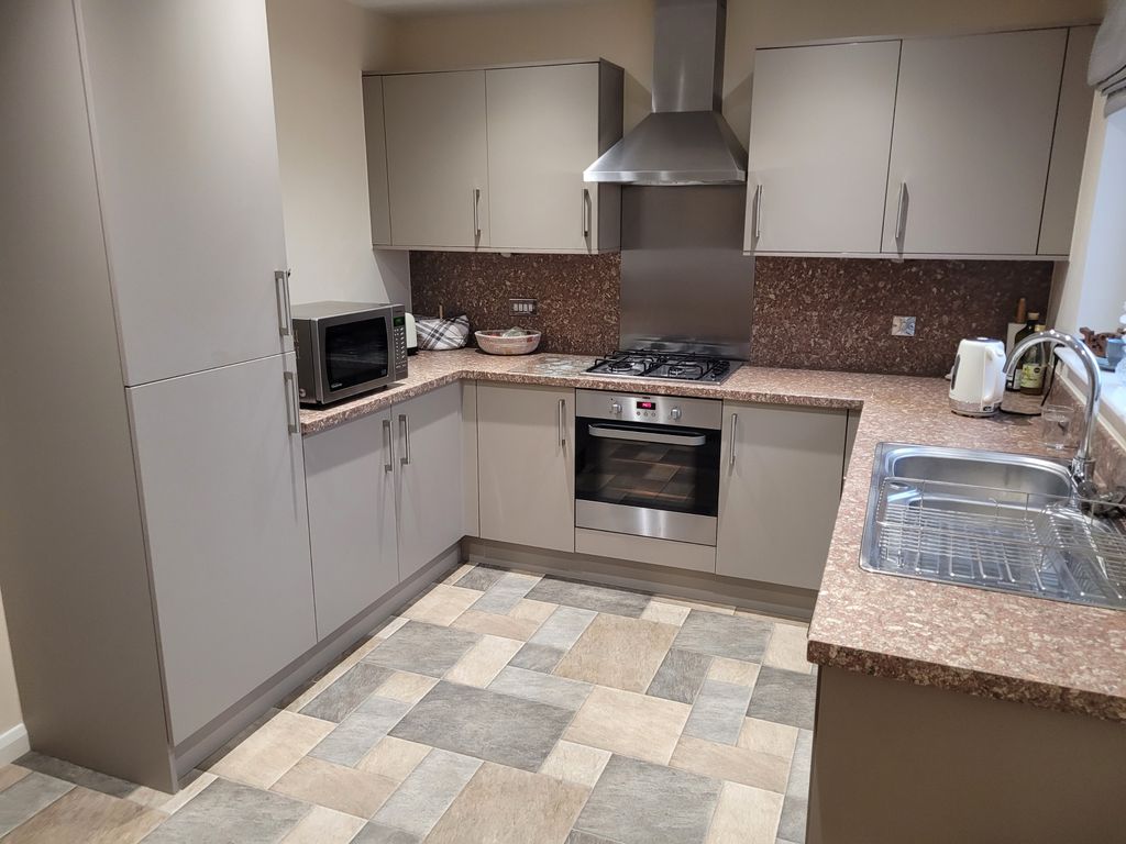 Additional image 5 of 3 bed detached house to rentBedlormie Place, Falkirk FK2