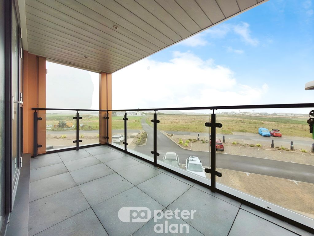 Additional image 4 of 3 bed property to rentRest Bay, Porthcawl CF36