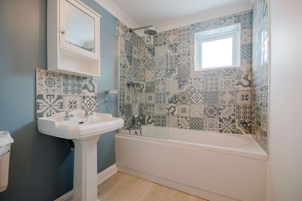 Additional image 18 of 2 bed flat to rent2 Jacks Gait, 8 Cassillis Road, Maybole KA19
