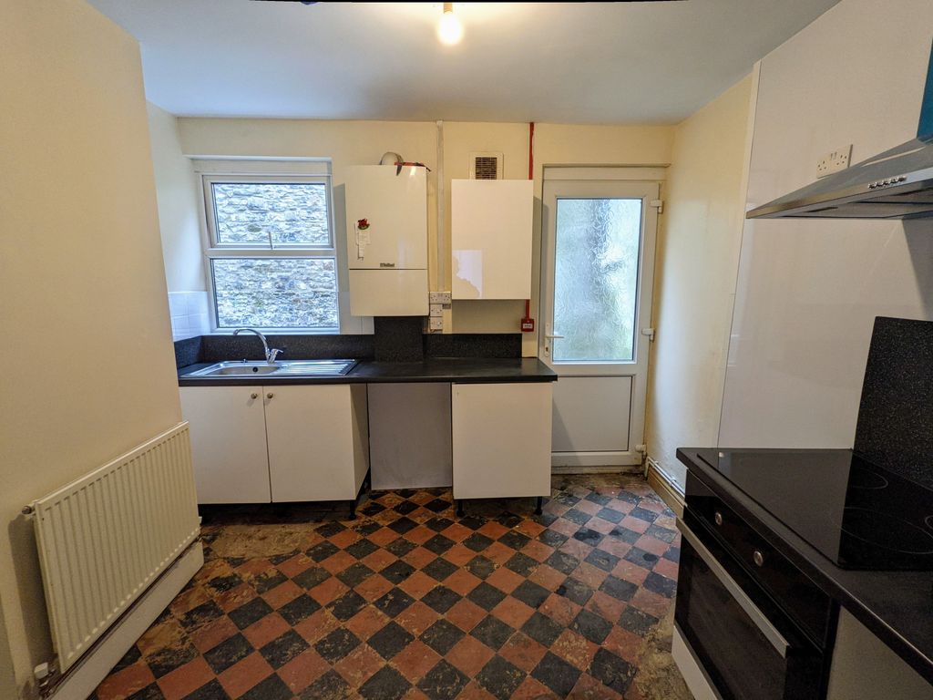 Additional image 2 of 1 bed flat to rentCarmarthen Street, Llandeilo, Carmarthenshire SA19