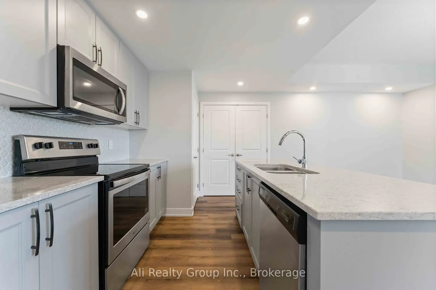 Additional image 6 of 147 Fairweather Street