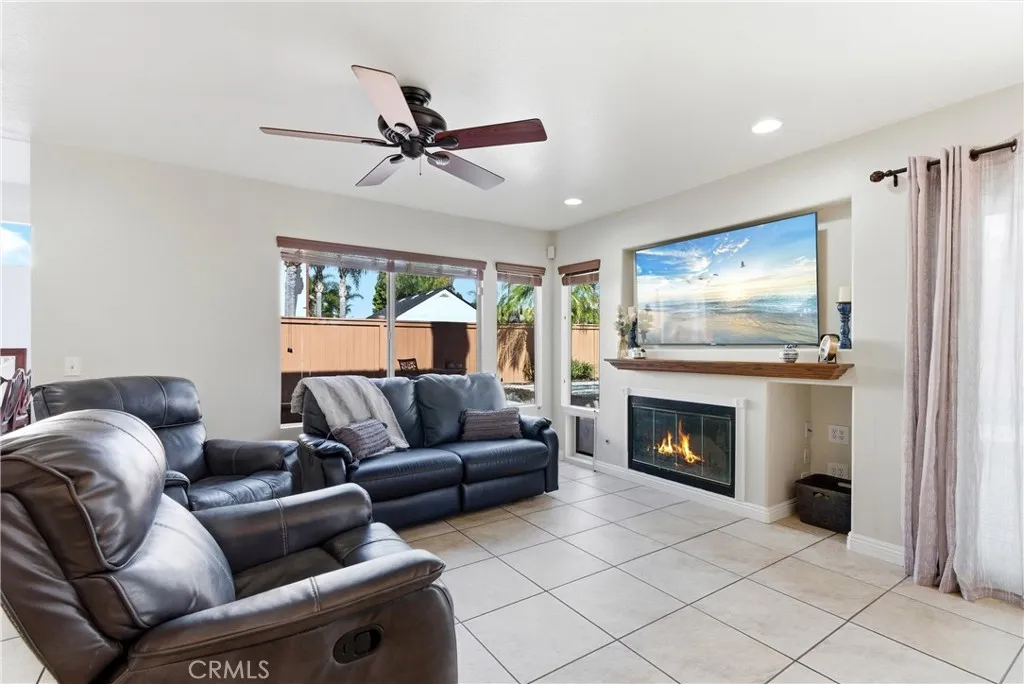 Additional image 42 of 2145 Cloverleaf Circle, Corona, CA 92878