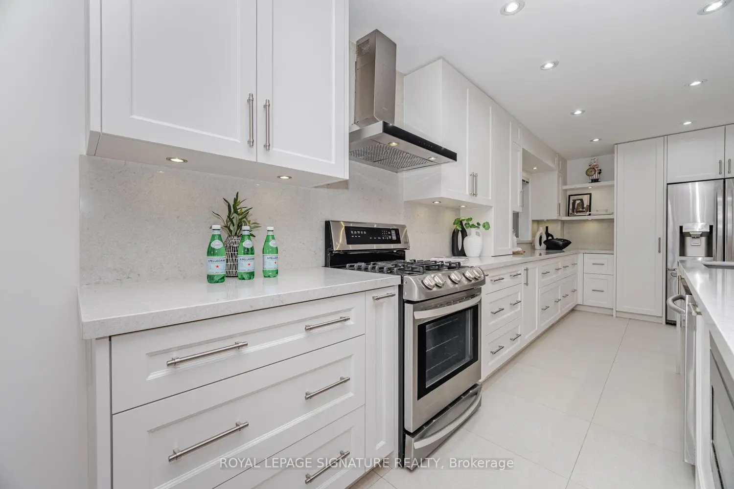 Additional image 7 of 5217 Fallingbrook Drive
