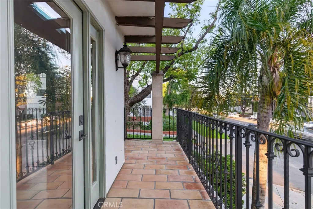 Additional image 102 of 4301 Los Feliz Blvd Unit 12, Los Angeles, CA 90027