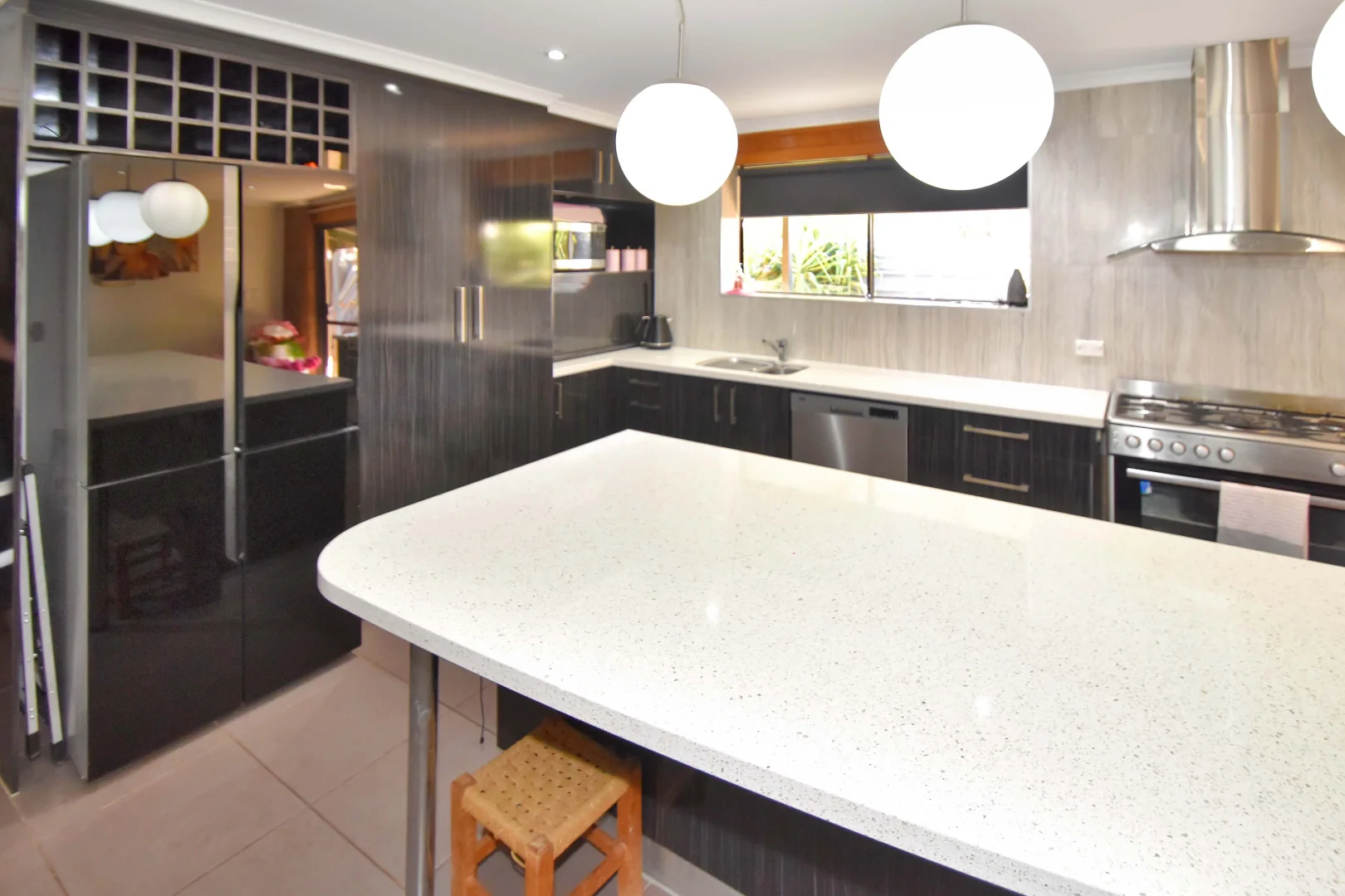 Additional image 35 of 43 Hillside Gardens, Desert Springs NT 0870