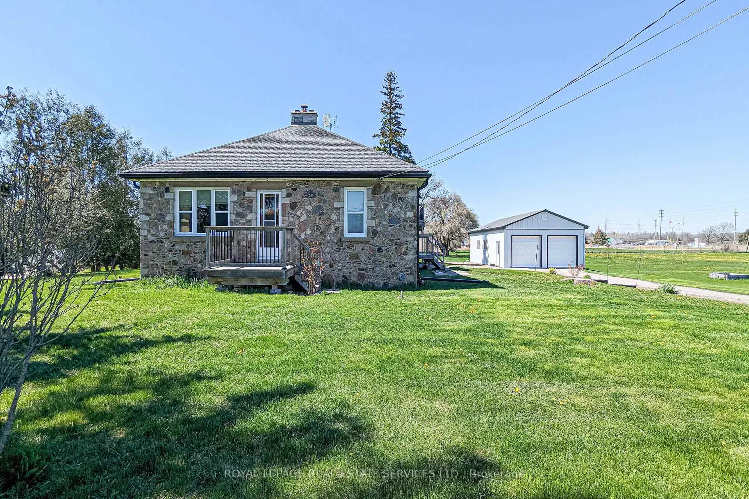 Additional image 11 of 3029 Burnhamthorpe Road