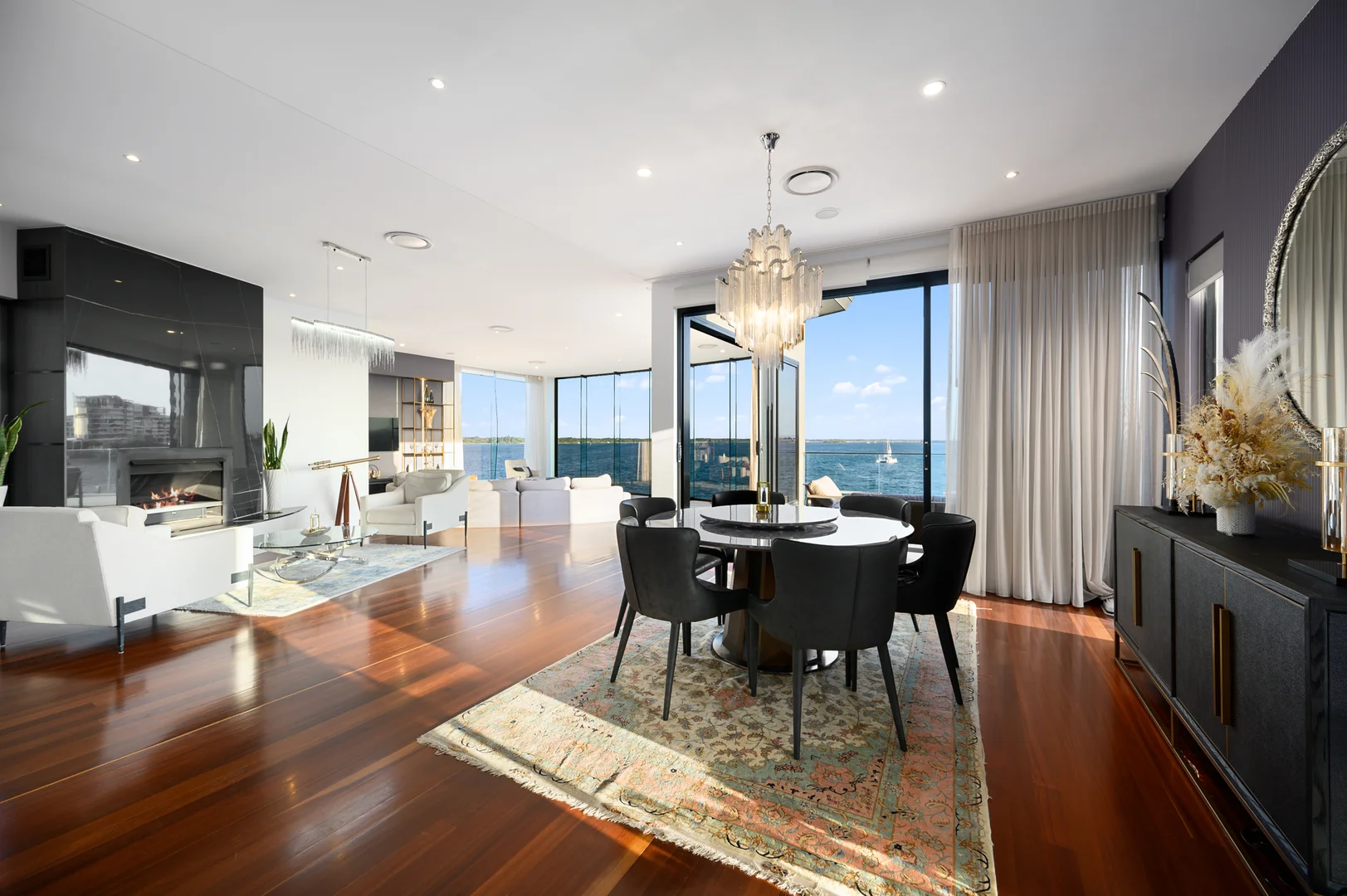 Additional image 25 of 21 King Arthurs Court, Sovereign Islands QLD 4216