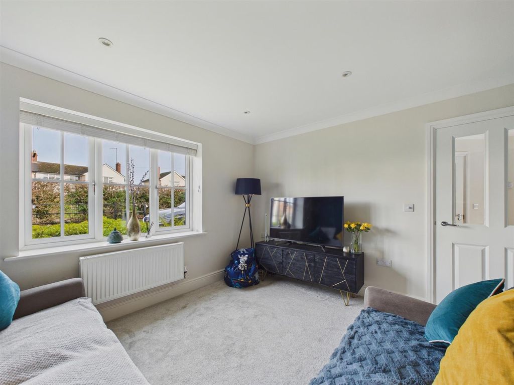 Additional image 9 of 4 bed detached house to rent4 Bay Tree Close, Upton-Upon-Severn, Worcester WR8