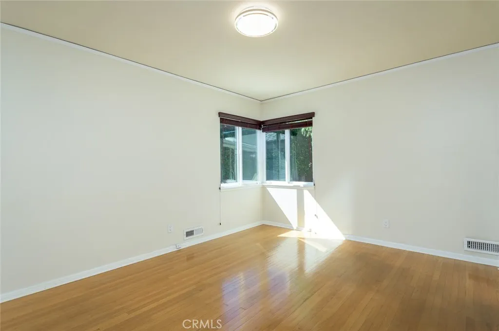 Additional image 108 of 306 Parkwood Drive, Glendale, CA 91202