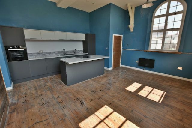 1 bed flat to rentHall Street, Rhos LL14